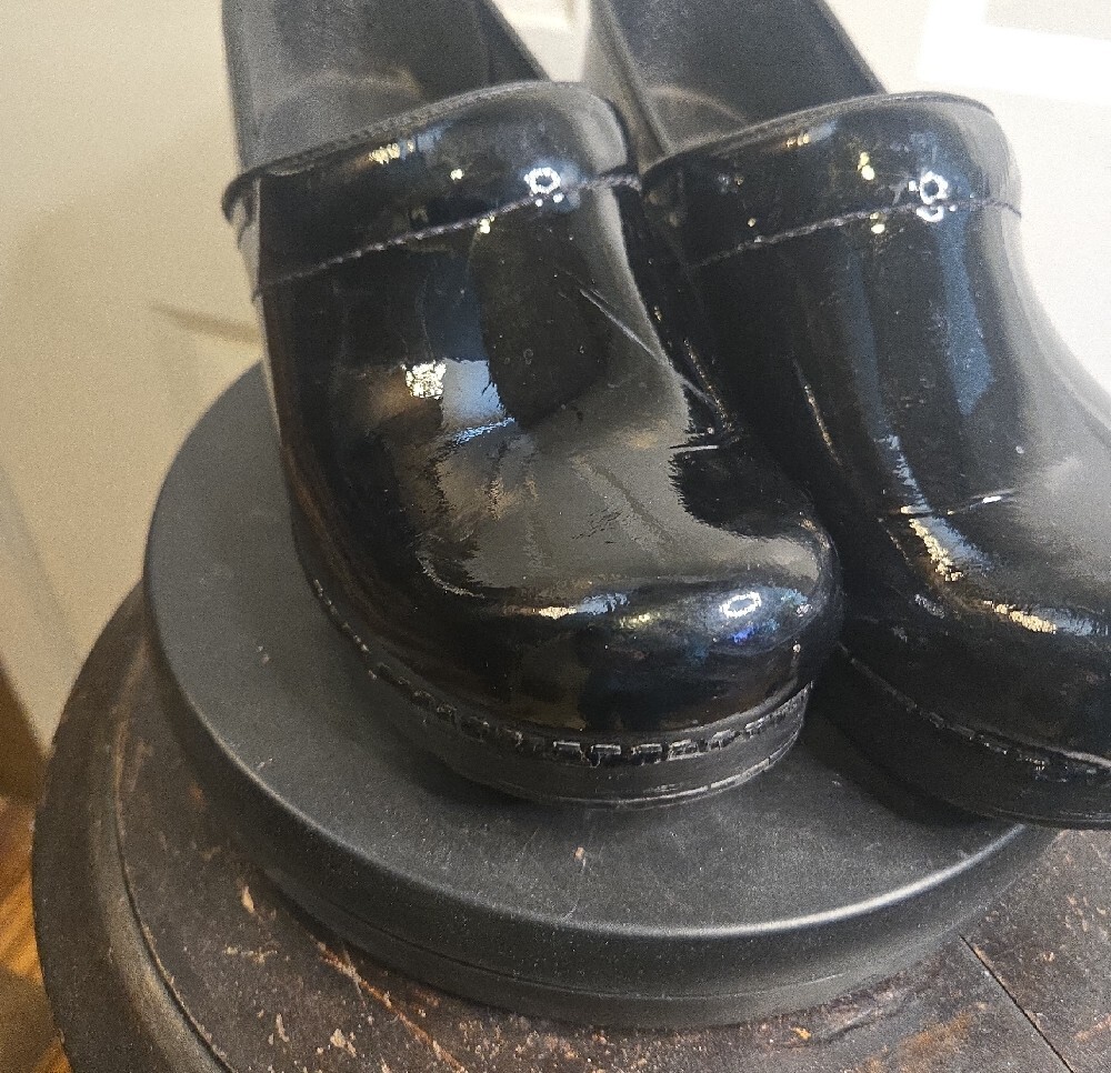 Dansko Professional Black Patent Leather Women's Clog Shoes Size 38 - Picture 6 of 15